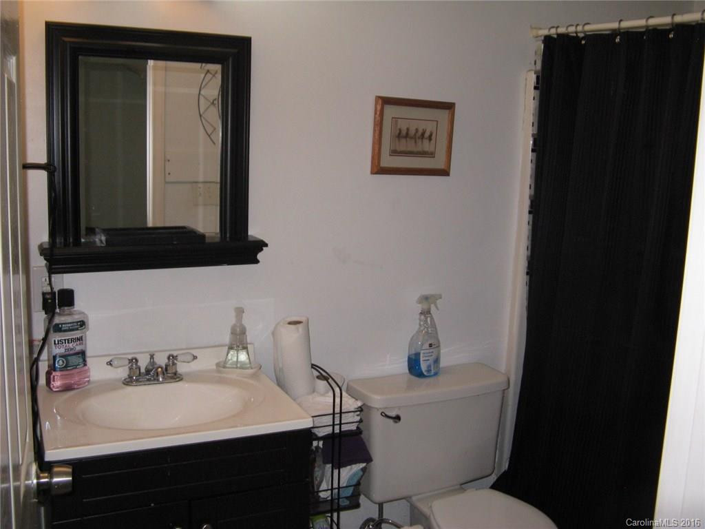 161 Melrose Avenue #3 - Photo 7