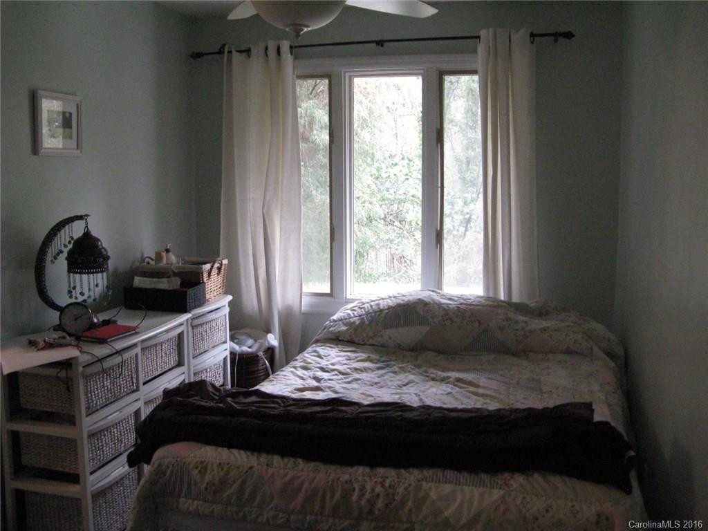 161 Melrose Avenue #3 - Photo 8