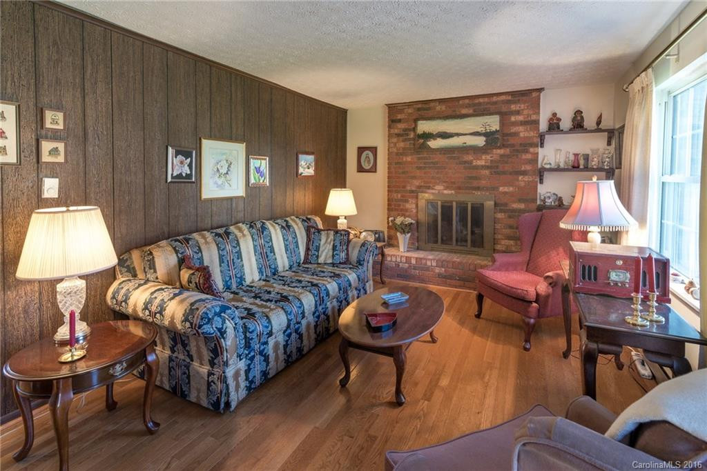 108 Aycock Street - Photo 2