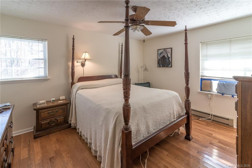 108 Aycock Street - Photo 11