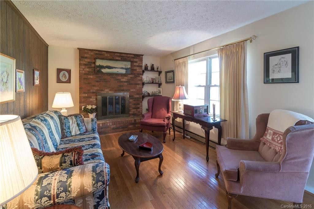 108 Aycock Street - Photo 3