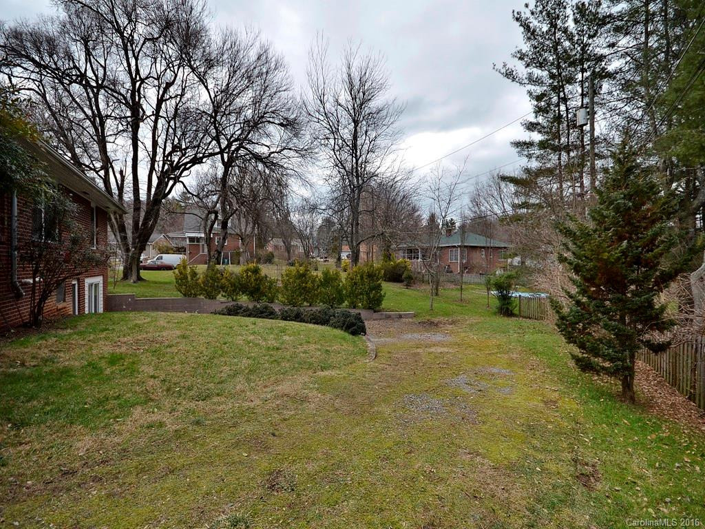 106 Edgehill Road - Photo 11
