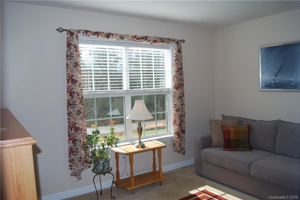 2483 Harvest Drive - Photo 6