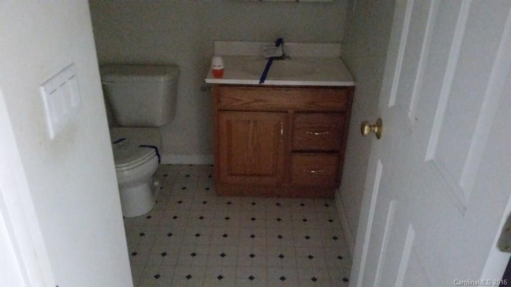 102 Justice Hills Drive - Photo 11
