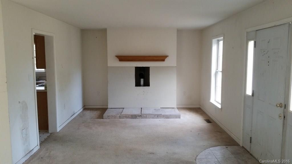 102 Justice Hills Drive - Photo 3