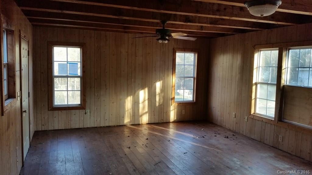 4486 Sugarloaf Road - Photo 3
