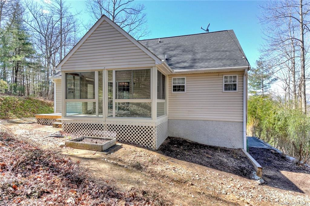 108 Tarragon Place - Photo 2