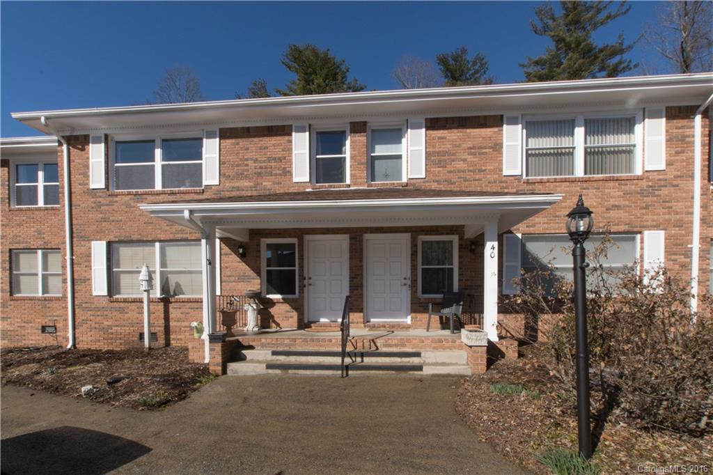 40 Capri Lane #8-B