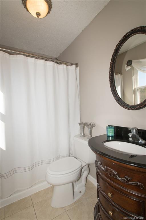 40 Capri Lane #8-B - Photo 12