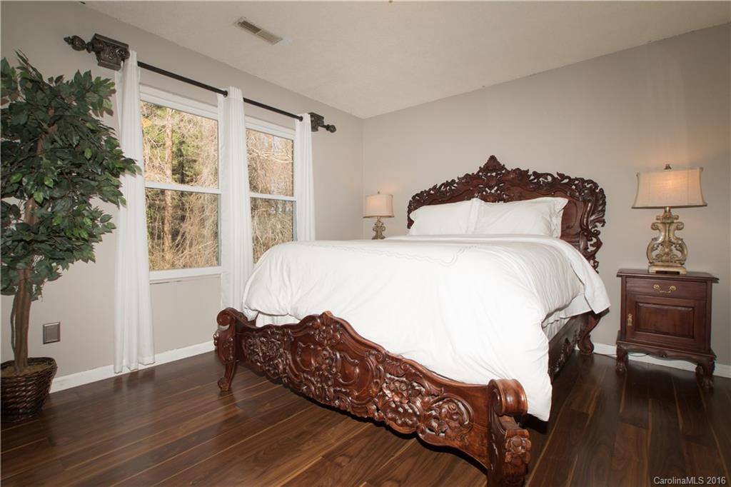 40 Capri Lane #8-B - Photo 13