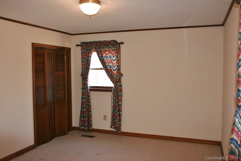 123 Russell Drive - Photo 6