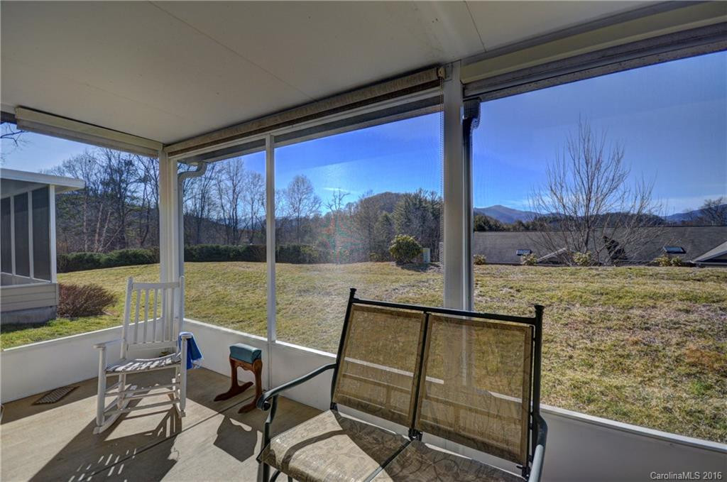 239 Castle Creek Drive #401 - Photo 14