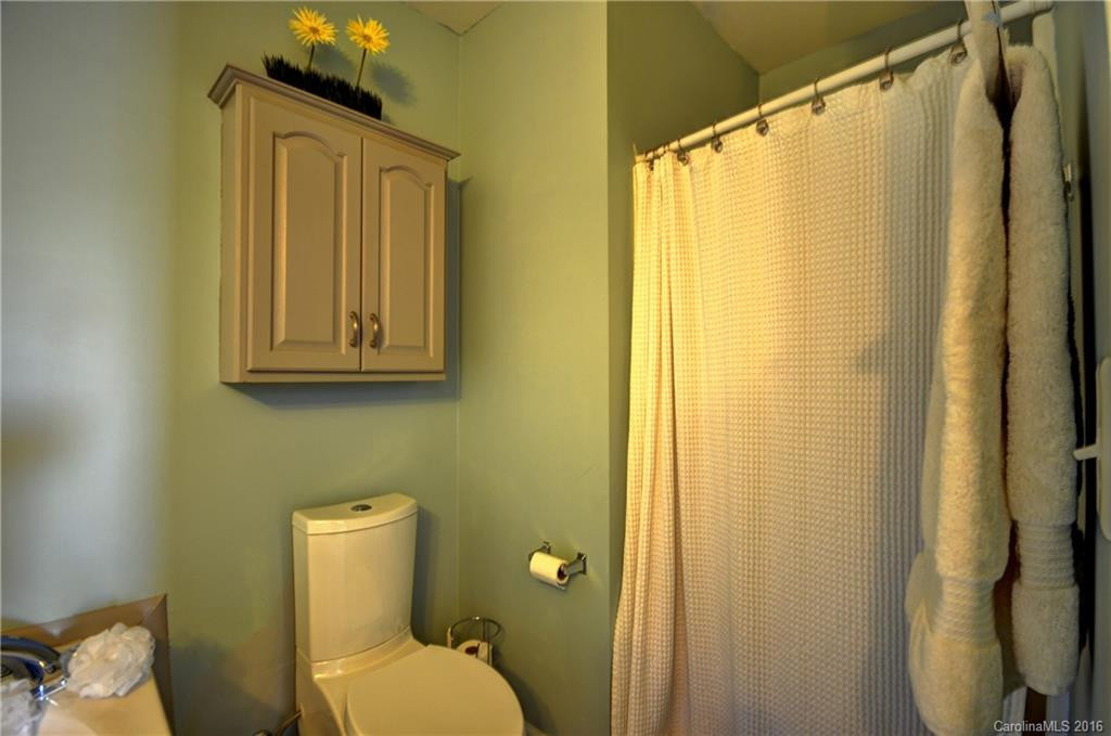 239 Castle Creek Drive #401 - Photo 17