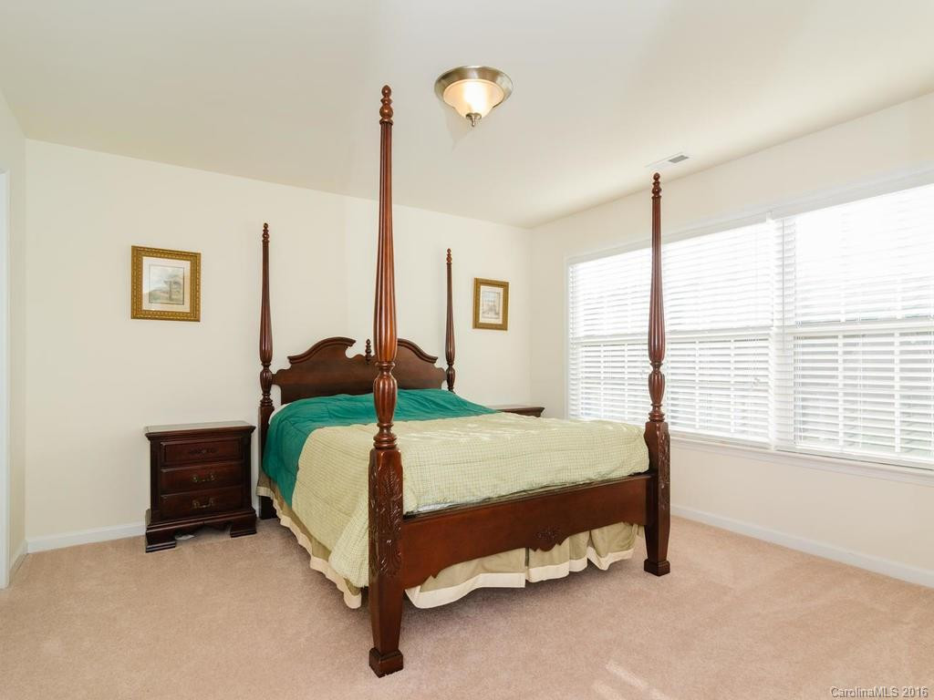 15 Daphne Drive #31 - Photo 18