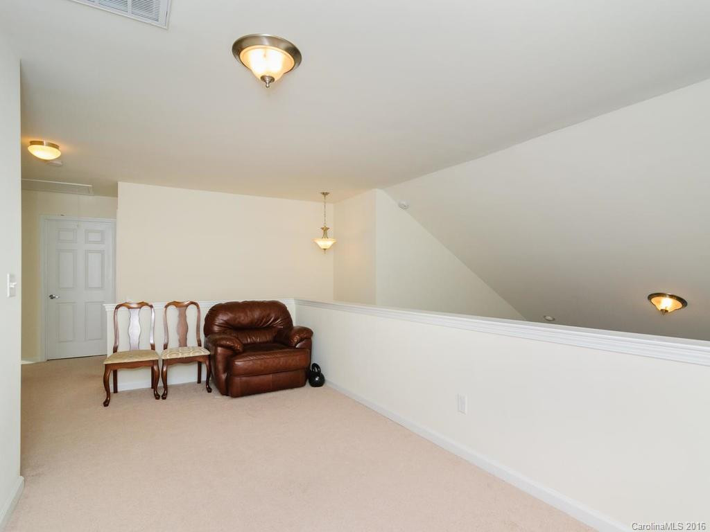 15 Daphne Drive #31 - Photo 23