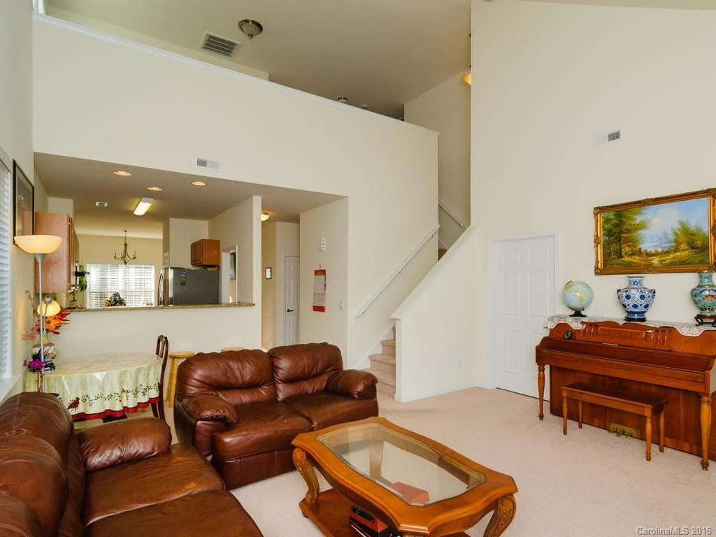 15 Daphne Drive #31 - Photo 5