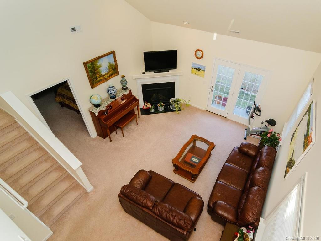 15 Daphne Drive #31 - Photo 6