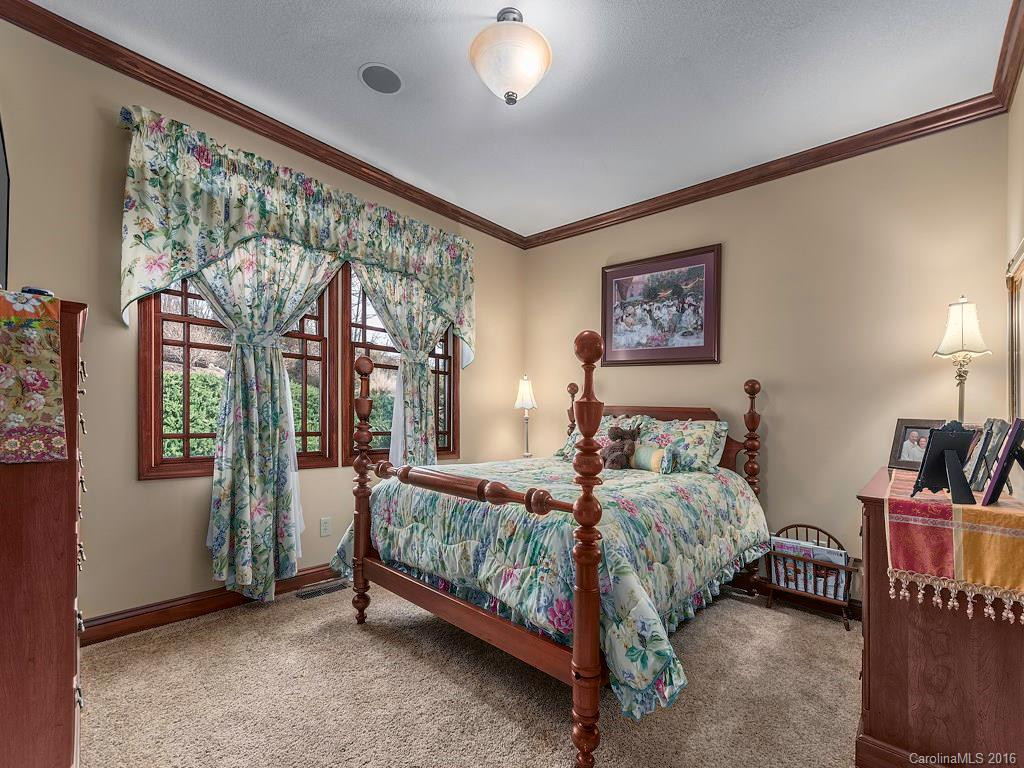 56 Courseview Drive - Photo 14