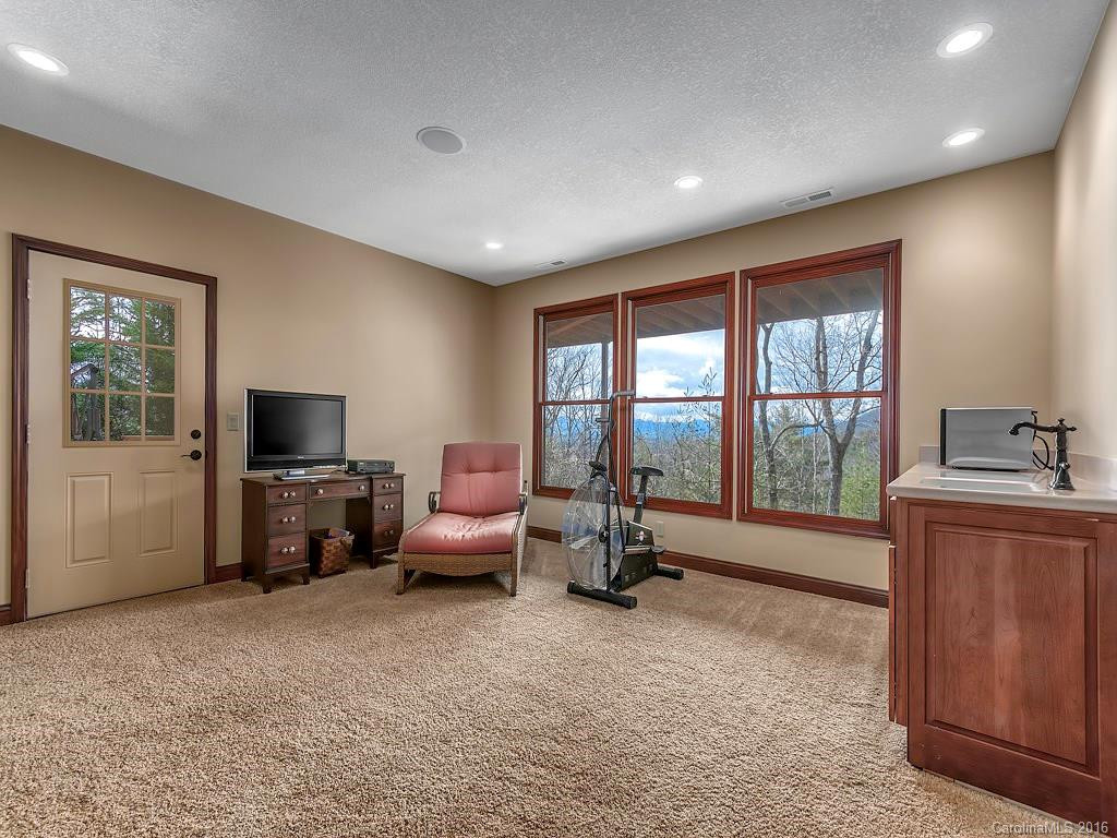 56 Courseview Drive - Photo 18
