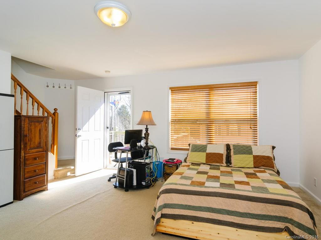 274 Clayton Avenue #A - Photo 9