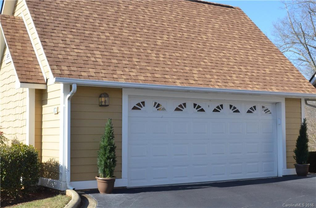 1101 Hyde Park Drive #1101 - Photo 2