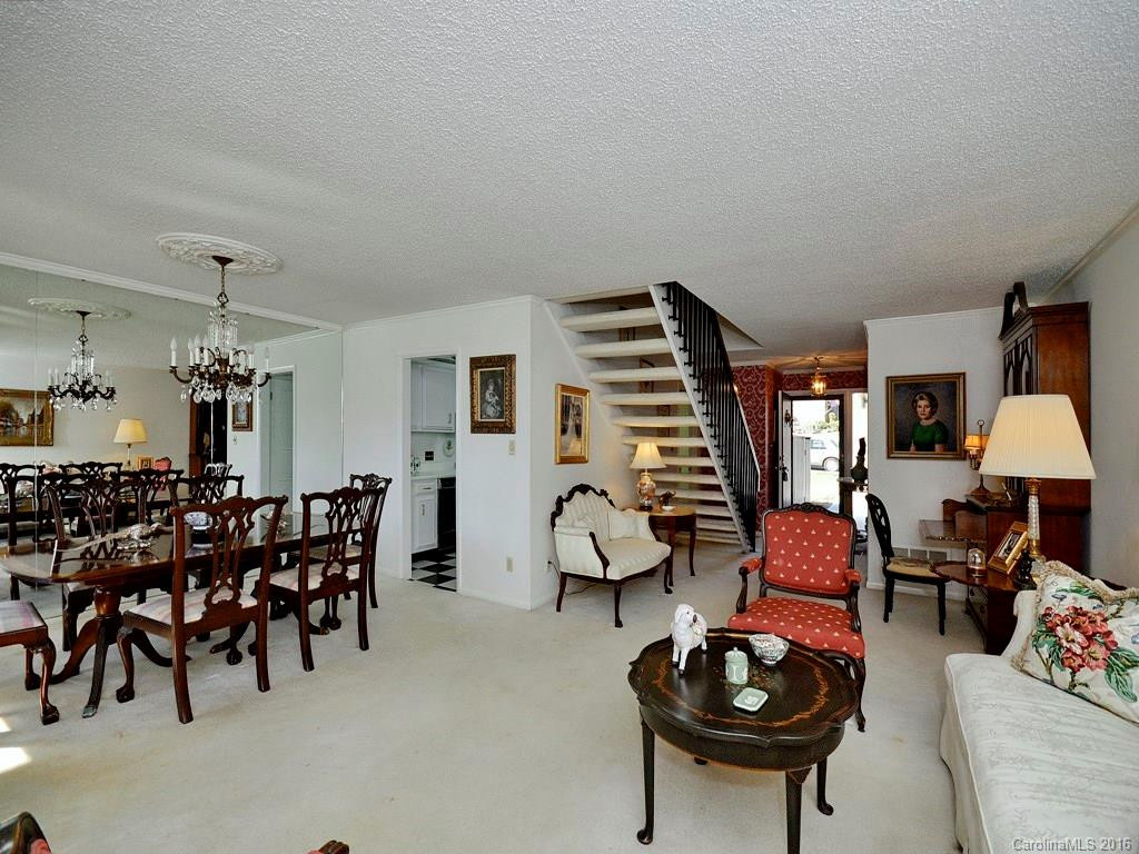 209 Crowfields Drive #Unit 3 Clust. D - Photo 2