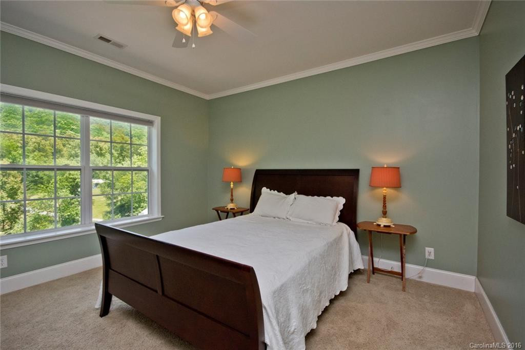24 Hatfield Hollow - Photo 13