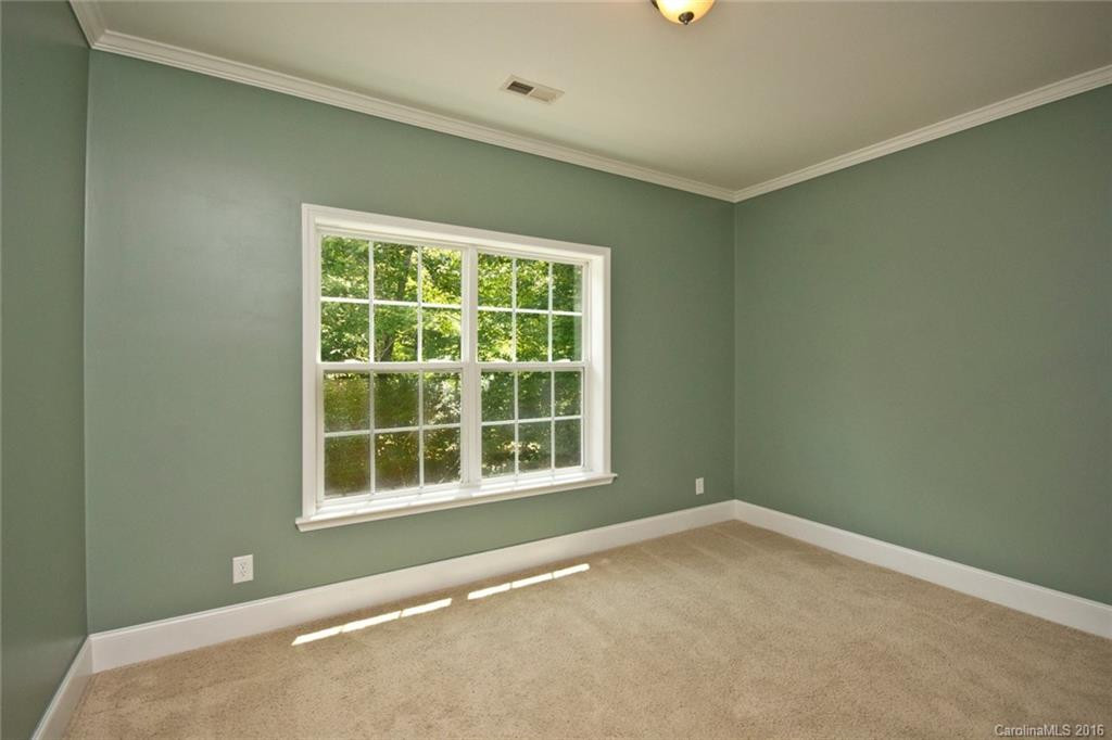 24 Hatfield Hollow - Photo 16