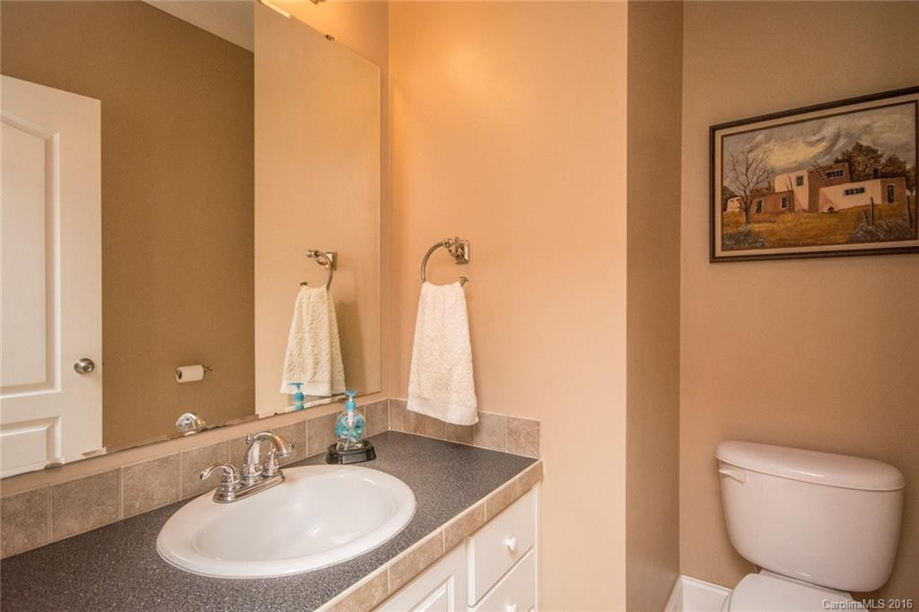24 Hatfield Hollow - Photo 19