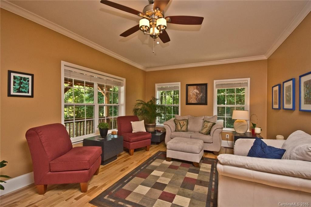 24 Hatfield Hollow - Photo 4