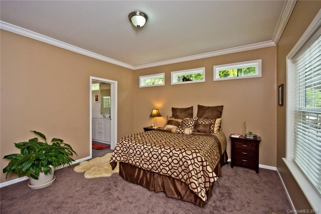 24 Hatfield Hollow - Photo 9