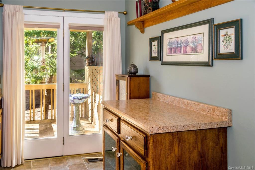 306 Live Oak Lane #306 - Photo 9