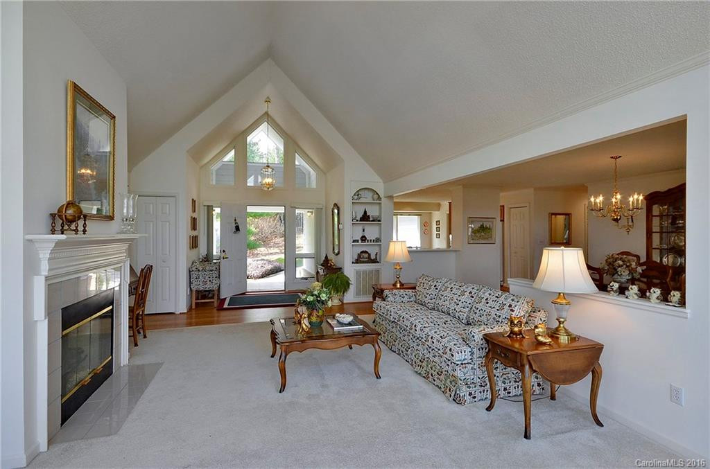 212 Claymoor Court #212 - Photo 2