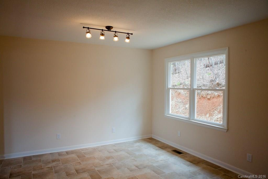352 Bennett Road - Photo 5