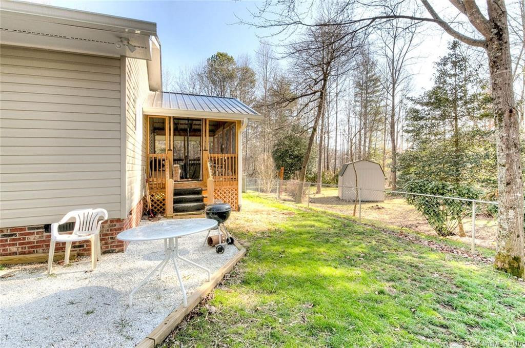 210 Southwood Court - Photo 23