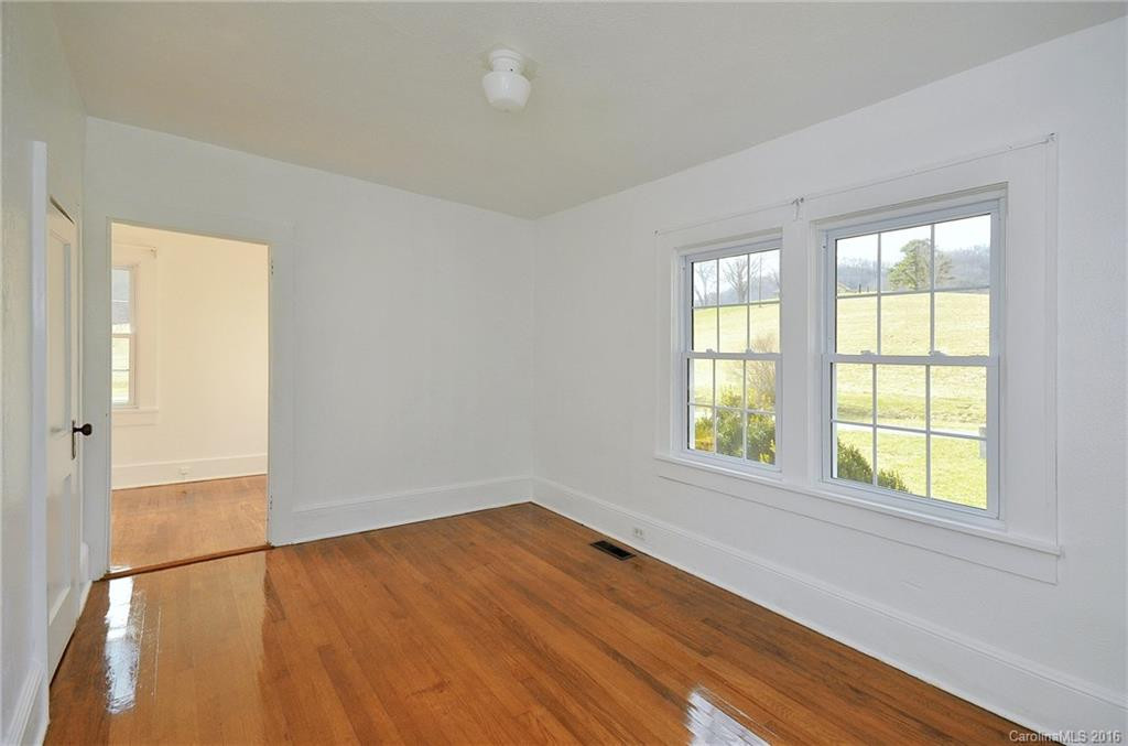 363 Green Valley Road - Photo 4