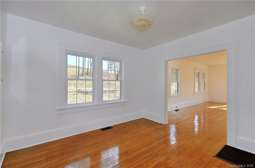363 Green Valley Road - Photo 7