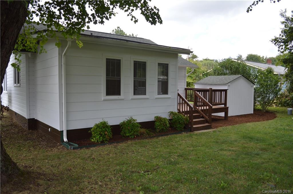 135 Killian Street - Photo 5