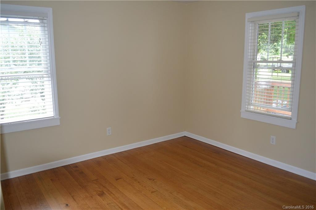 135 Killian Street - Photo 7