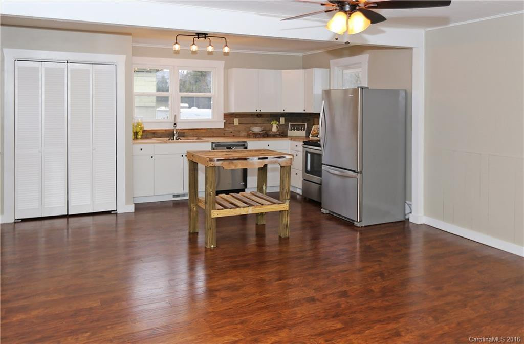 609 Woodlawn Circle #64 & 65 - Photo 6