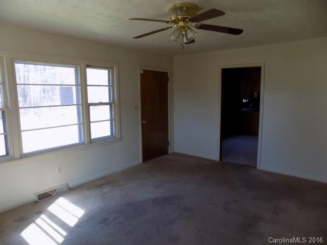 217 Maryland Drive - Photo 9