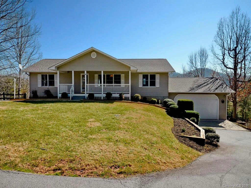 72 White Oak Lane