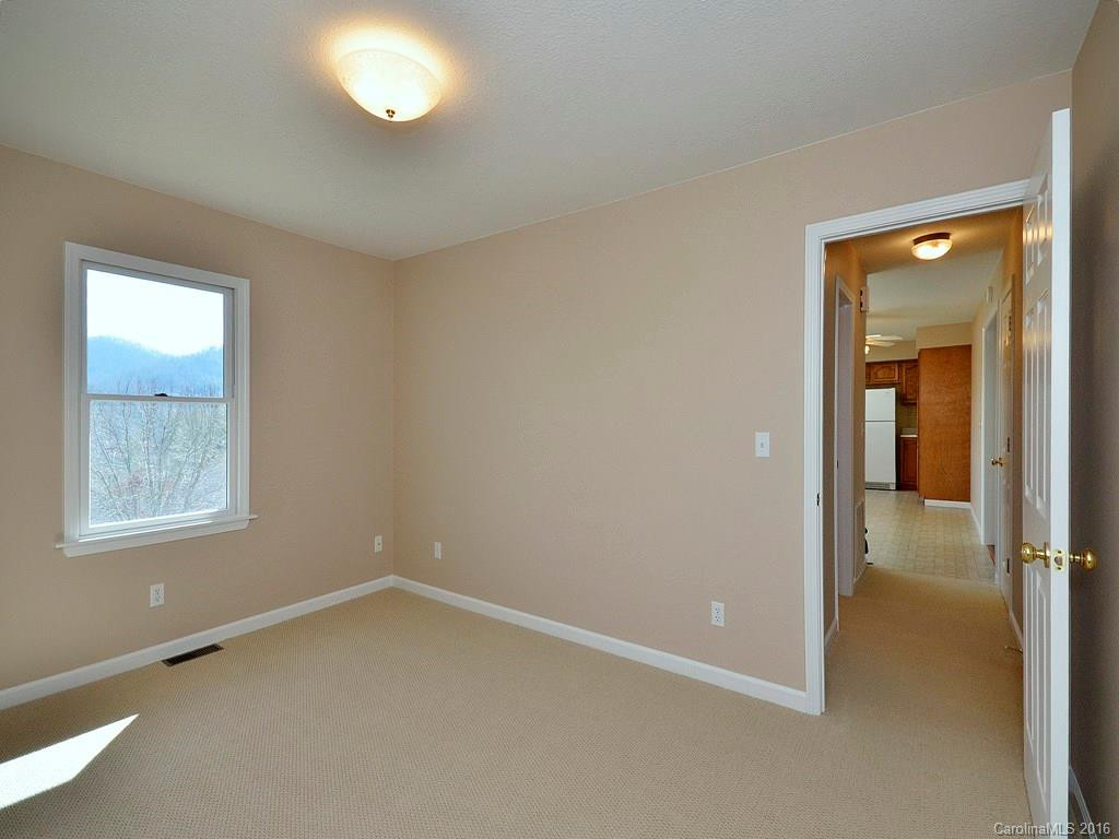 72 White Oak Lane - Photo 11