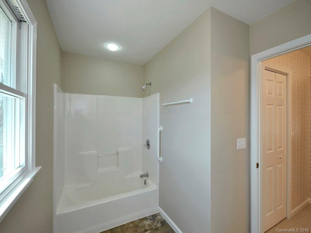 72 White Oak Lane - Photo 8