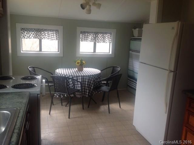 130 Locust Grove Road - Photo 10