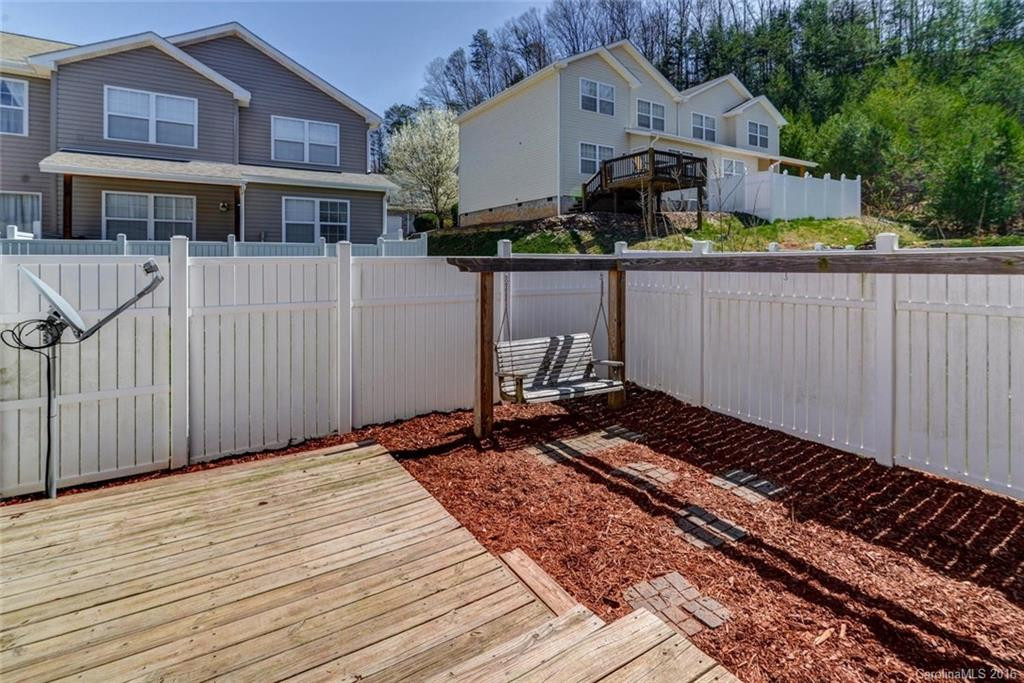 10 Bridgestone Road #10 - Photo 15