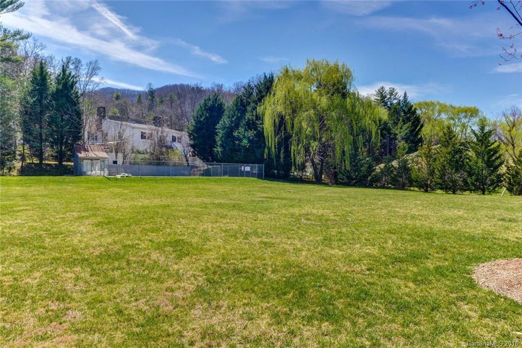 10 Bridgestone Road #10 - Photo 18