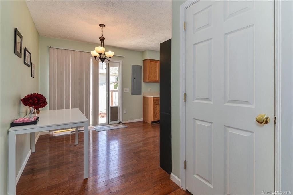 10 Bridgestone Road #10 - Photo 5