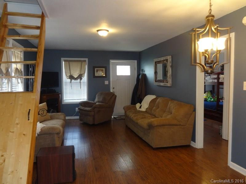 51 Hilltop Lane - Photo 3