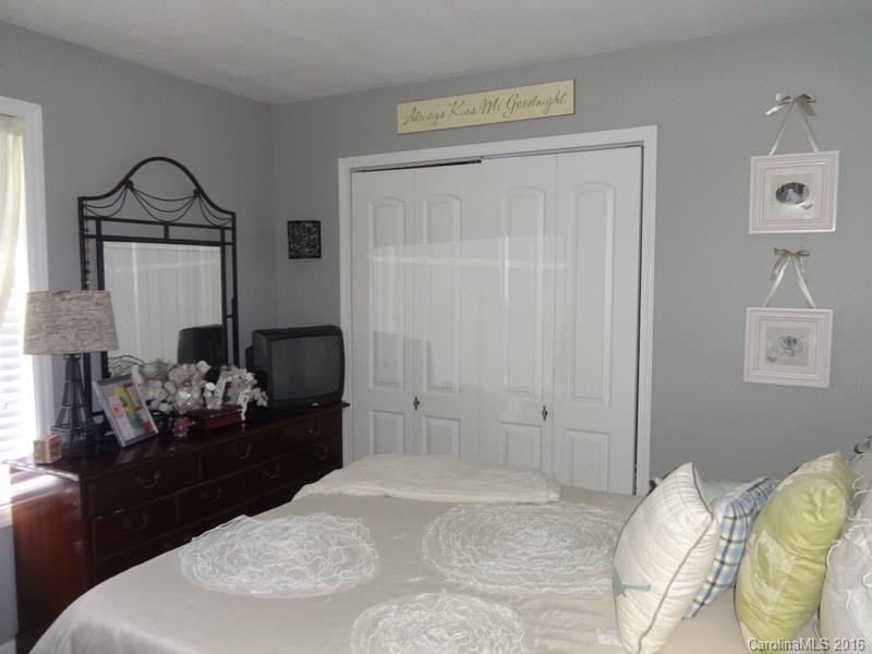 51 Hilltop Lane - Photo 9
